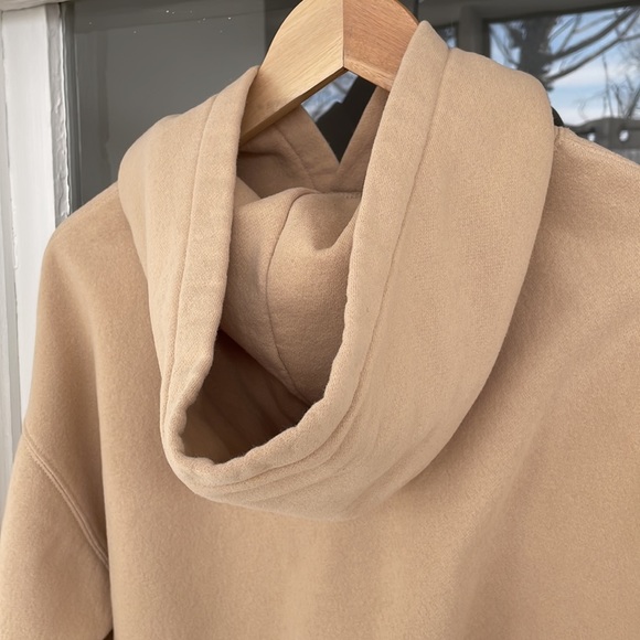 Urban Outfitters tan cropped hoodie - Picture 3 of 9